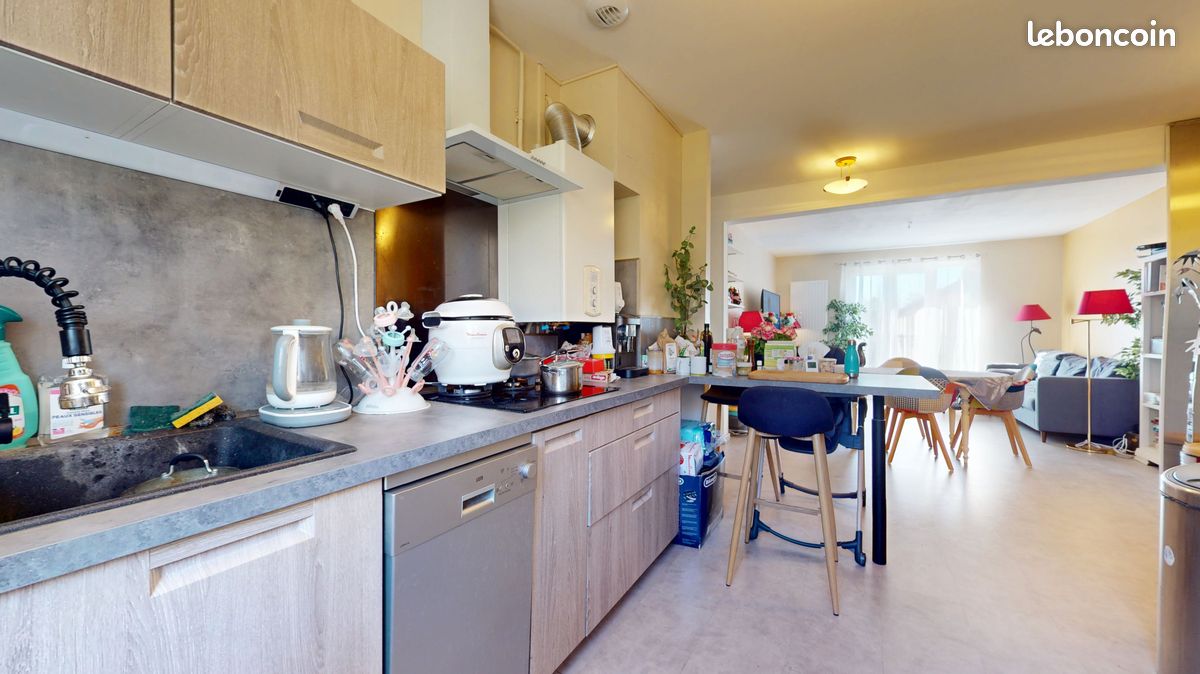 Квартира с 2 спальнями в Амбуаз, Франция № 322690