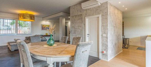 Дом с 6 комнатами в Баньо а Риполи, Италия № 142090 9