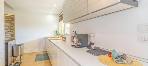 Дом с 6 комнатами в Баньо а Риполи, Италия № 142090 7