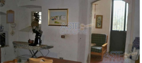 7 rooms Apartment in Roccasecca, Italy No. 217513 8