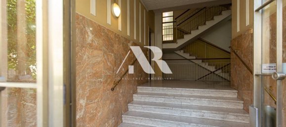 3 rooms Apartment in Verona, Italy No. 283821 7