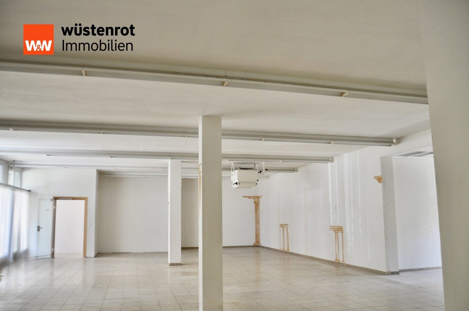 Gewerbliche Immobilie in Ostalbkreis, Germany 509m², Nr. 351604