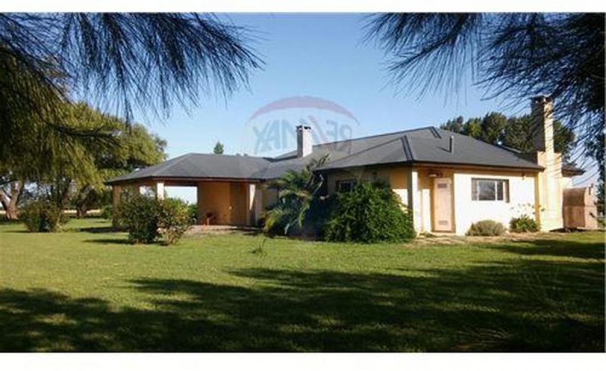 3 bedrooms House in Buenos Aires, Argentina No. 100797