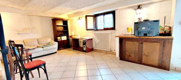 5 bedrooms Apartment in Saludecio, Italy No. 17900 10