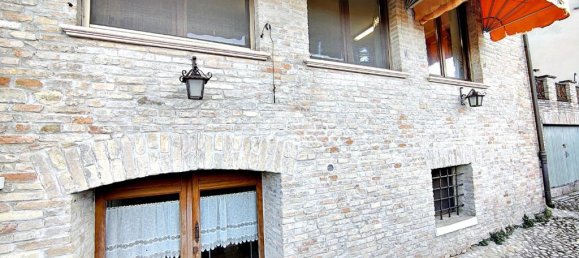 5 bedrooms Apartment in Saludecio, Italy No. 17900 5