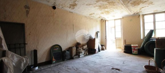 Gewerbliche Immobilie in Brandizzo, Italy 198m², Nr. 160057 23