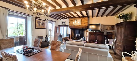 4 Schlafzimmer Haus in Ombree d'Anjou, France, Nr. 337449 3