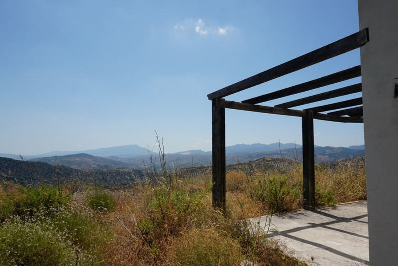 3 bedrooms House in Yunquera, Spain No. 53247