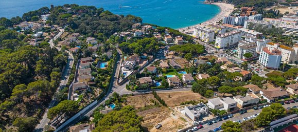 807m² Land in Lloret de Mar, Spain No. 10741 4