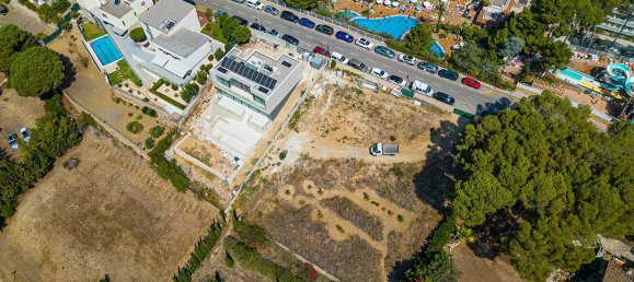 807m² Land in Lloret de Mar, Spain No. 10741 5