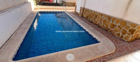 2 Schlafzimmer Haus in Guardamar del Segura, Spain, Nr. 28915 29