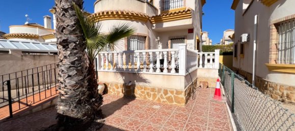 2 Schlafzimmer Haus in Guardamar del Segura, Spain, Nr. 28915 3