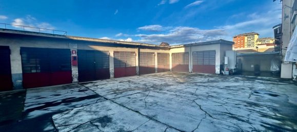  مرآب في Turin, Italy 30متر مربع رقم 41237 4