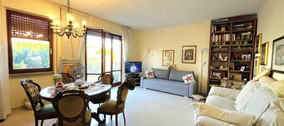 6غرفة شقة في Massa, Italy رقم 178907 2