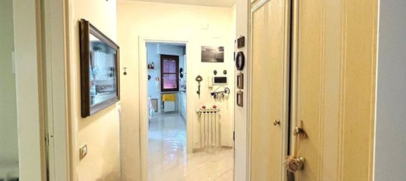 6غرفة شقة في Massa, Italy رقم 178907 9