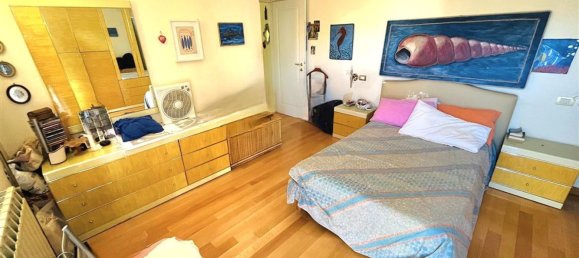 6غرفة شقة في Massa, Italy رقم 178907 13