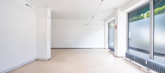 80m² Commercial property in Salzburg, Austria No. 199782 2