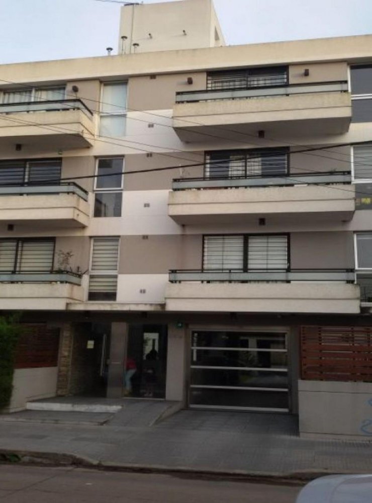 2 bedrooms Apartment in Lomas de Zamora, Argentina No. 55901