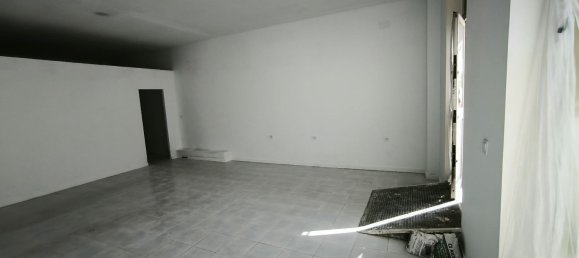 95m² Commercial property in Jerez de la Frontera, Spain No. 150200 5