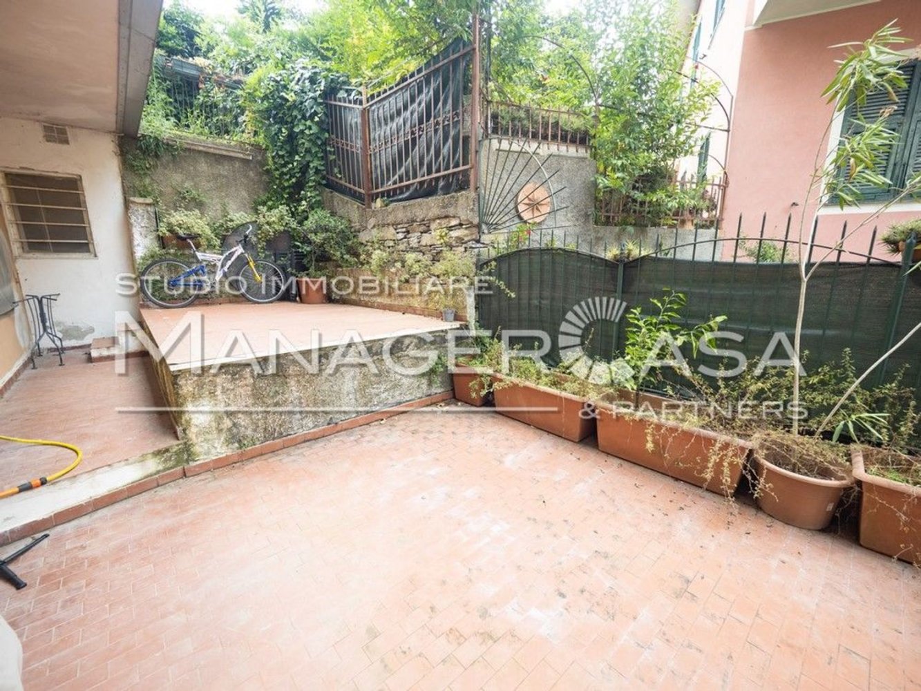 Apartamento de 2 habitaciónes en Rapallo, Italy No. 118253