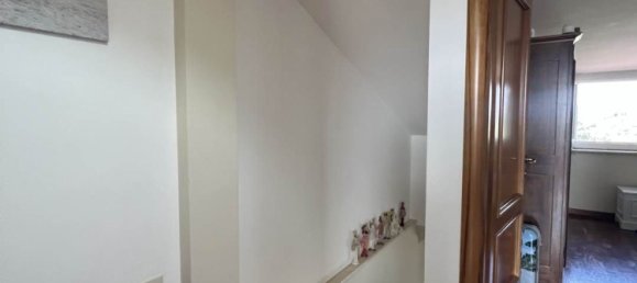 Villa de 9 divisões em Monterotondo, Italy N.º 297122 44