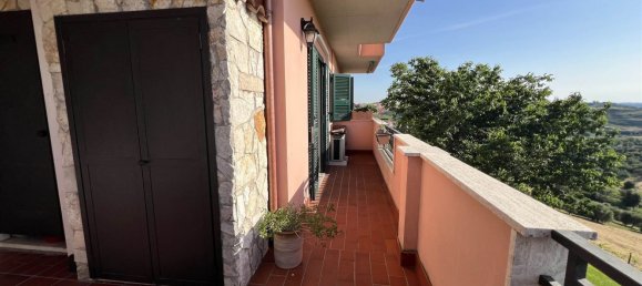 Villa de 9 divisões em Monterotondo, Italy N.º 297122 35