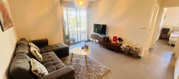 3 bedrooms Apartment in Alicante, Spain No. 188671 2