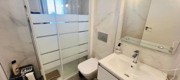 3 bedrooms Apartment in Alicante, Spain No. 188671 11