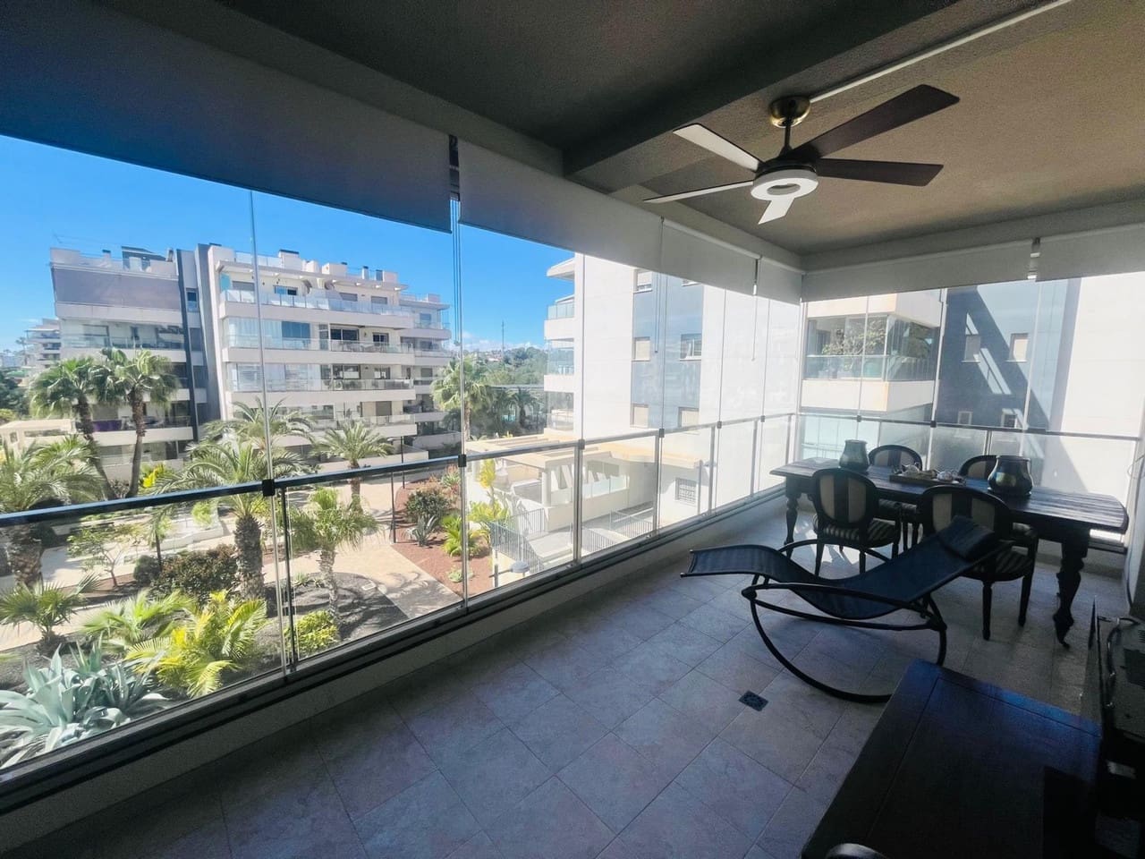 3 bedrooms Apartment in Alicante, Spain No. 188671