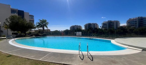 3 bedrooms Apartment in Alicante, Spain No. 188671 18