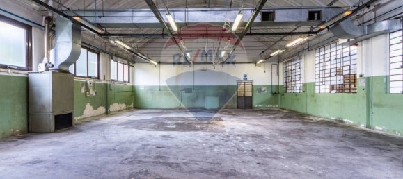 Imóvel comercial em Besana in Brianza, Italy 720 m² N.º 326131 4