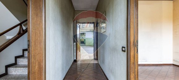 Imóvel comercial em Besana in Brianza, Italy 720 m² N.º 326131 7