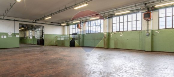 Imóvel comercial em Besana in Brianza, Italy 720 m² N.º 326131 22