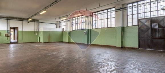 Imóvel comercial em Besana in Brianza, Italy 720 m² N.º 326131 2