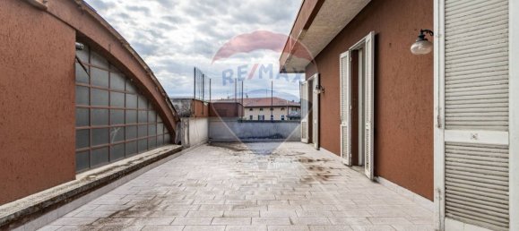 Imóvel comercial em Besana in Brianza, Italy 720 m² N.º 326131 37