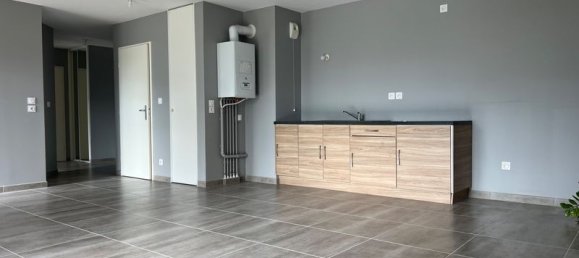 Apartamento de 2 dormitorios en Chevigny-Saint-Sauveur, France No. 290734 7