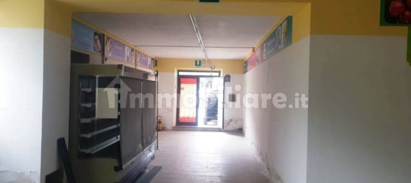 Imóvel comercial de 3 divisões em Gubbio, Italy N.º 104626 6