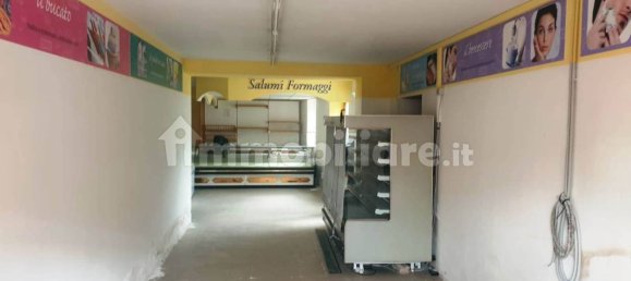 Imóvel comercial de 3 divisões em Gubbio, Italy N.º 104626 3