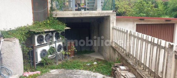 Imóvel comercial de 3 divisões em Gubbio, Italy N.º 104626 12