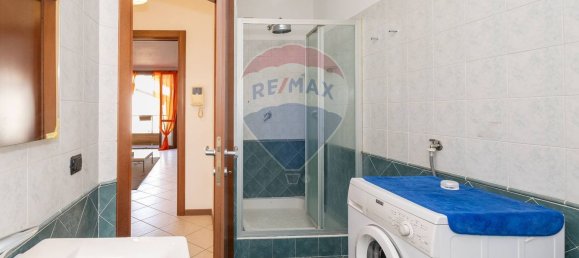 3 bedrooms Apartment in Vanzago, Italy No. 358036 8