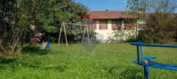 3 bedrooms Apartment in Vanzago, Italy No. 358036 37