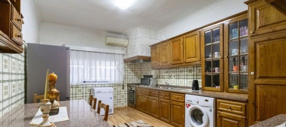 5 bedrooms House in Paredes, Portugal No. 25097 17