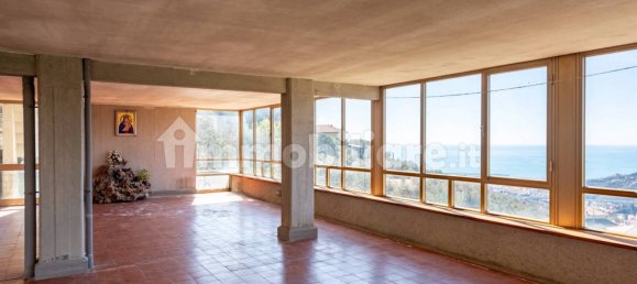 5 rooms Building in Leivi, Italy No. 39194 29