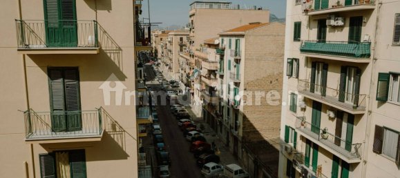 Apartamento T2 em Palermo, Italy N.º 52279 10