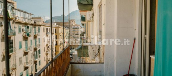 Apartamento T2 em Palermo, Italy N.º 52279 19