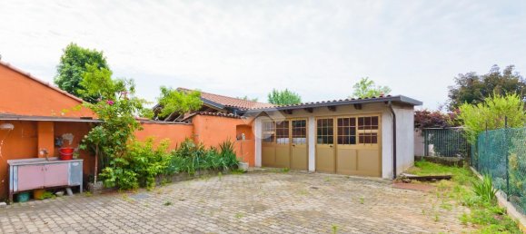 7 rooms House in Orbassano, Italy No. 178624 2