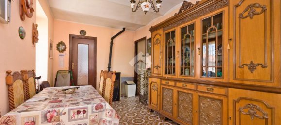 7 rooms House in Orbassano, Italy No. 178624 16