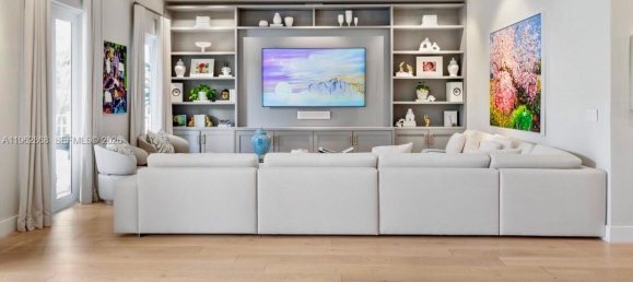4 Schlafzimmer Villa in Miami, USA, Nr. 614353 11