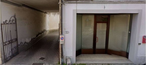 1 room Commercial property in Monsummano Terme, Italy No. 281957 3