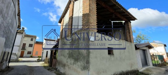 2 Schlafzimmer Haus in Pinarolo Po, Italy, Nr. 359524 14